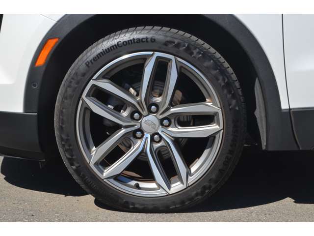 Cadillac XT4 7