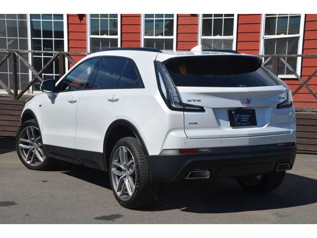 Cadillac XT4 9