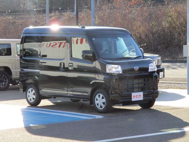 Daihatsu Hijet Cargo 3