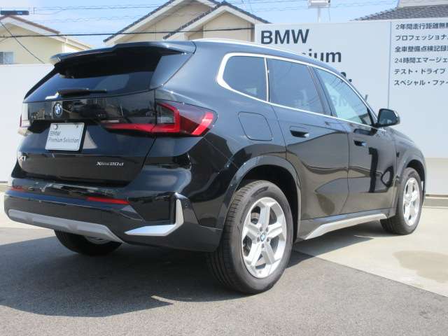 BMW X1 8