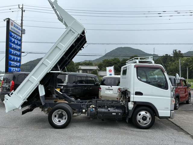 Mitsubishi Fuso Canter 12
