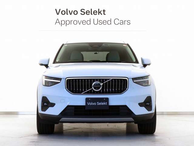 Volvo XC40 8