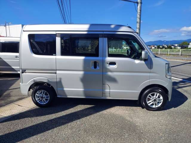 Nissan NV100 Clipper 11