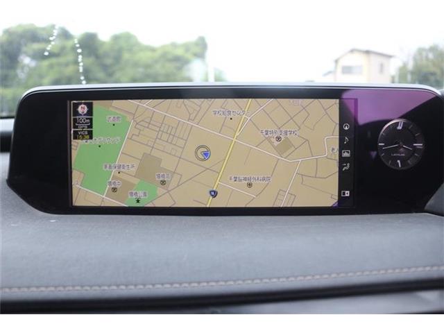 Lexus UX 4