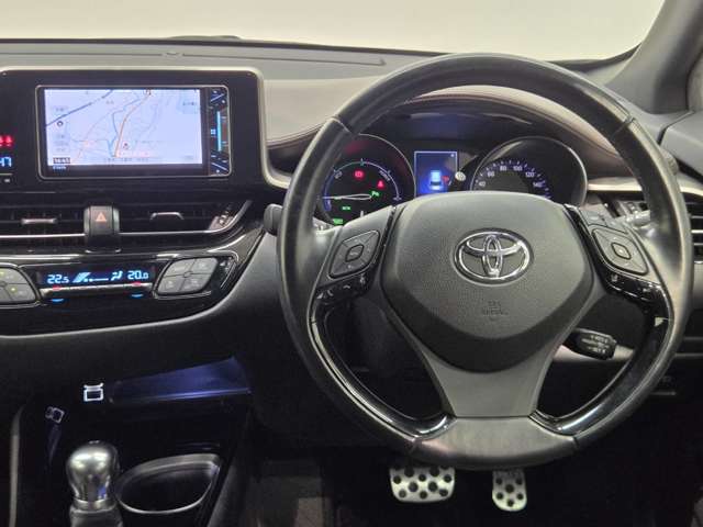 Toyota C-HR 2
