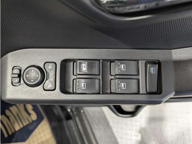 Daihatsu Taft 12