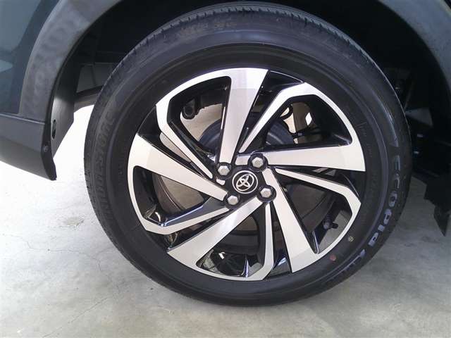 Toyota Raize 5