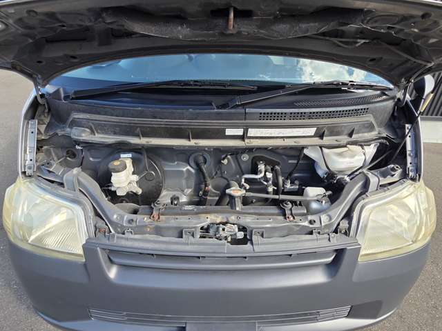 Toyota Light Ace Van 9