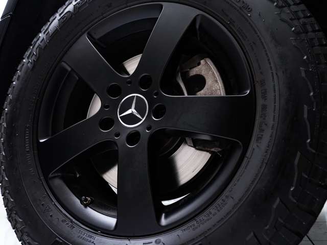 Mercedes-Benz G-Class 2