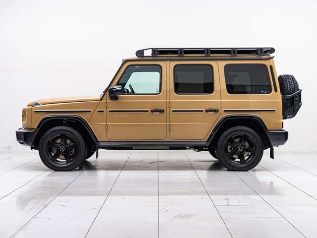Mercedes-Benz G-Class 8