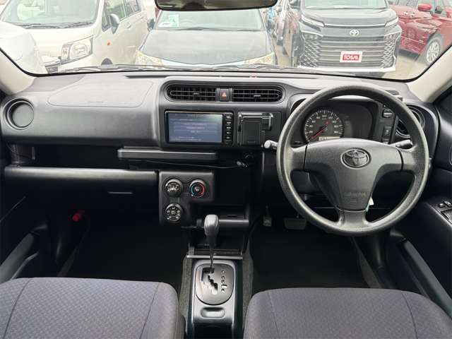 Toyota Succeed Van 5