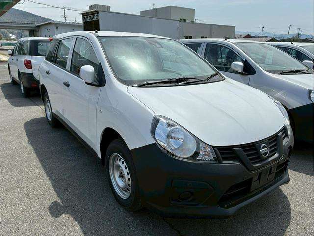 Nissan AD 2