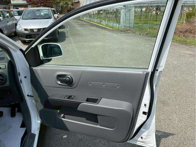 Nissan AD 10
