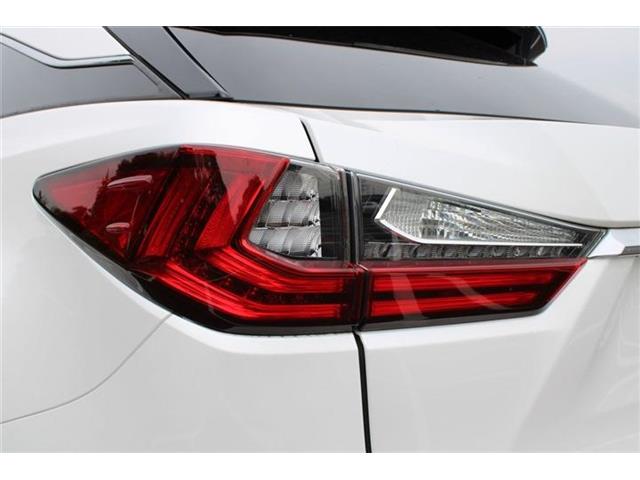 Lexus RX 10