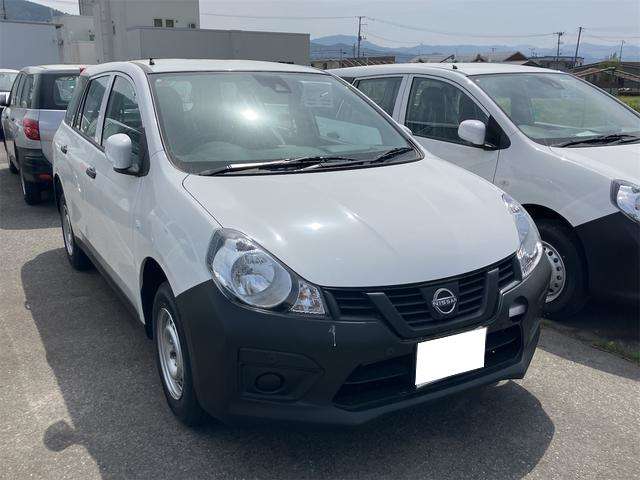 Nissan AD 3