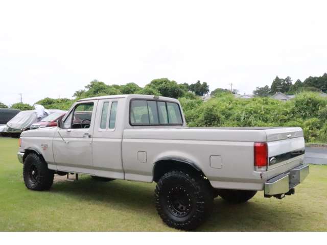 Ford F-150 6