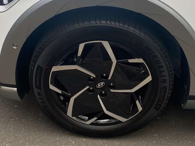 Hyundai アイオニック5 12