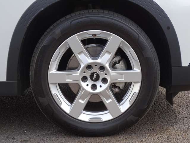 MINI Countryman 6