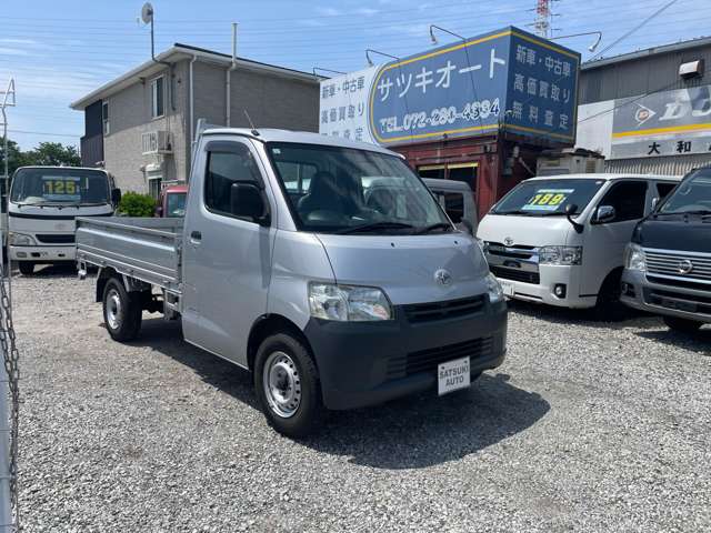 Toyota Light Ace Truck 3