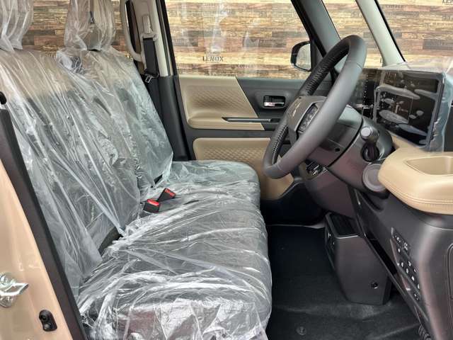 Mitsubishi Delica Mini 10