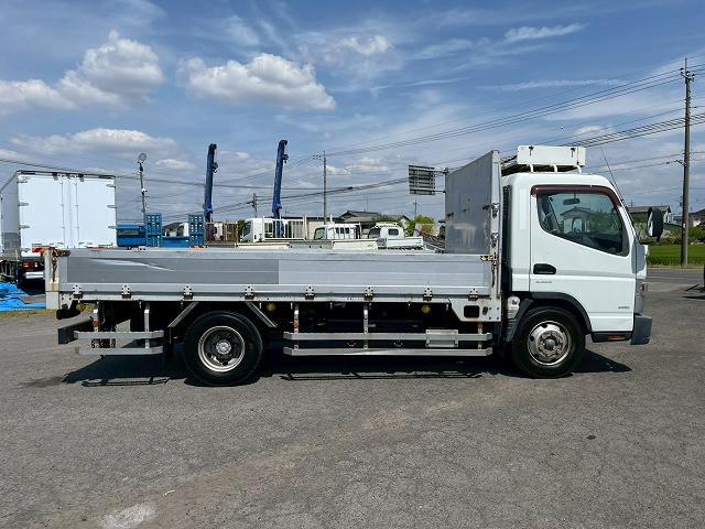 Mitsubishi Fuso Canter 4