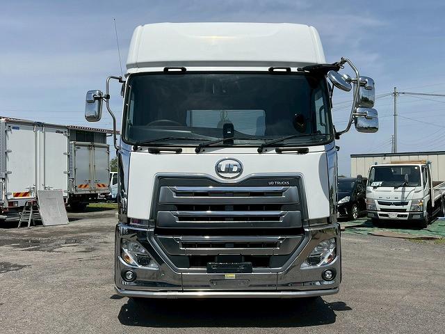 UD Trucks Quon 2