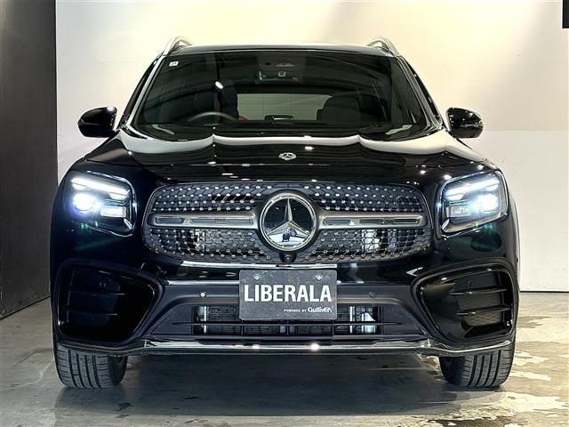 Mercedes-Benz GLB 7