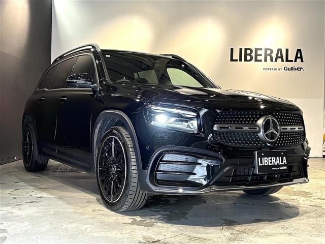 Mercedes-Benz GLB 8