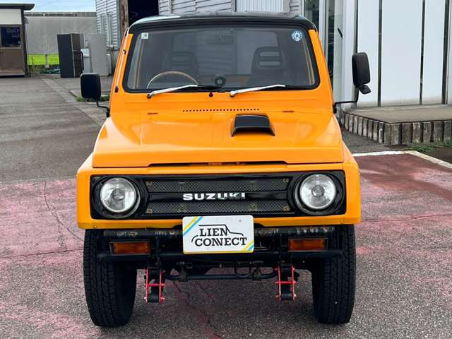 Suzuki Jimny 4