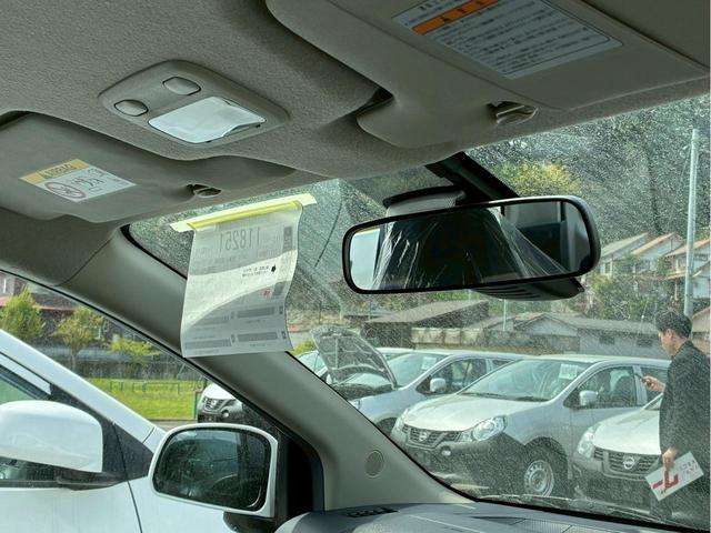Nissan AD 11
