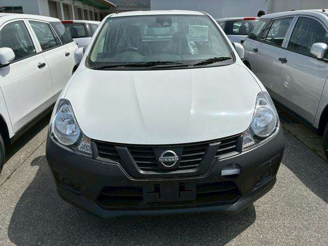 Nissan AD 2