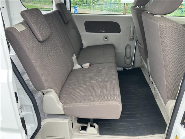 Nissan NV100 Clipper 8