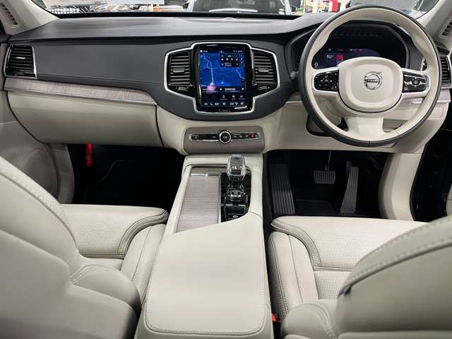 Volvo XC90 3