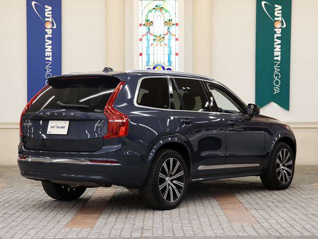 Volvo XC90 4