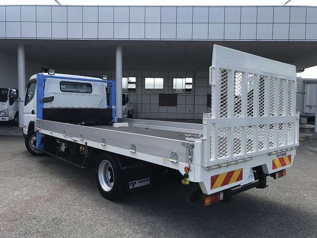 Mitsubishi Fuso Canter 12