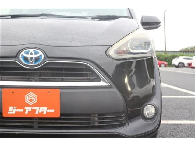 Toyota Sienta 12