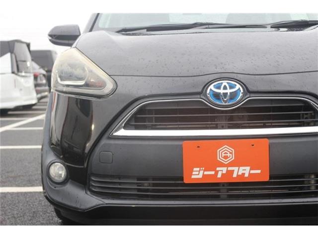 Toyota Sienta 10