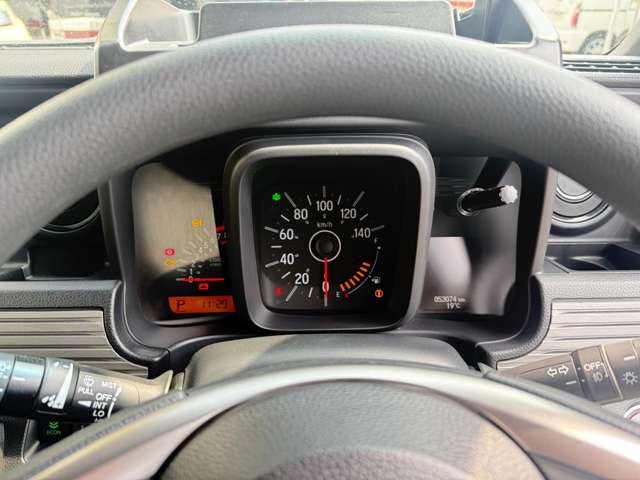 Honda N-VAN 4