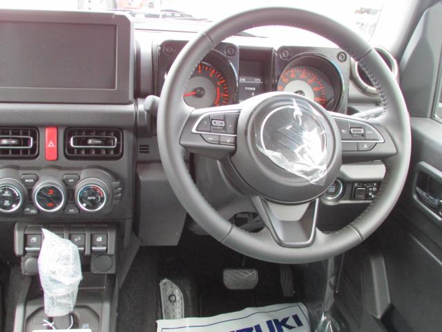 Suzuki Jimny Nomade 3