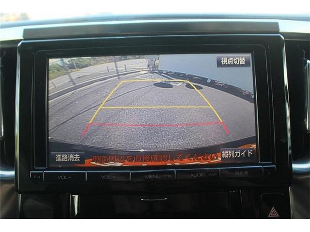 Toyota Alphard 4