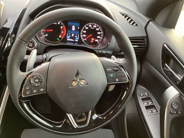 Mitsubishi Eclipse Cross 10