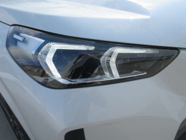 BMW X1 12