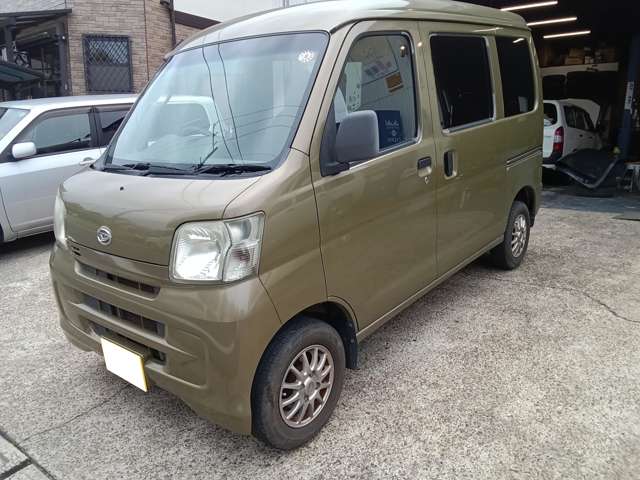 Daihatsu Hijet Cargo 7