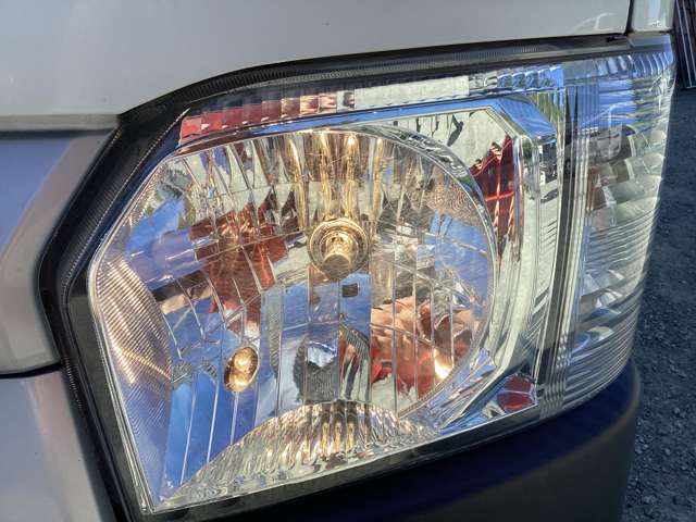 Toyota Regius Ace 12