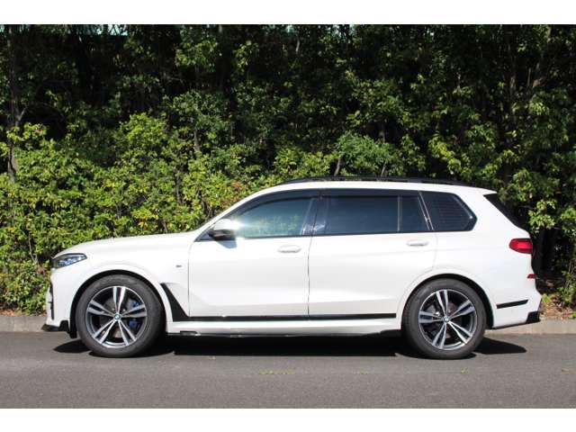 BMW X7 11