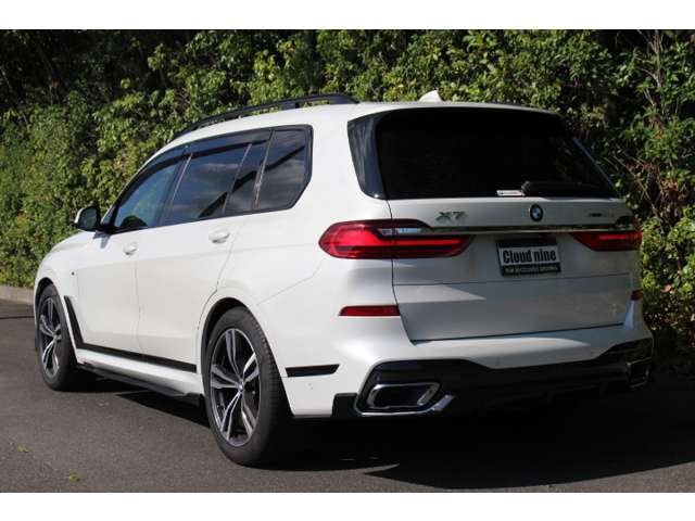 BMW X7 9