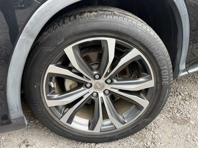 Lexus RX 11