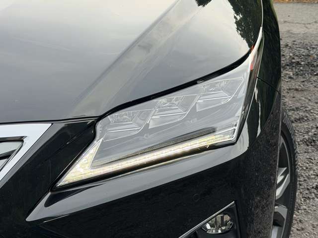 Lexus RX 7