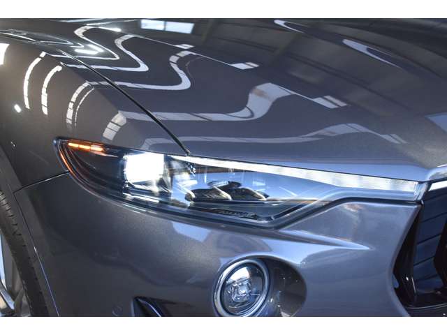 Maserati Levante 10