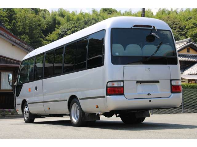 Toyota Coaster 6